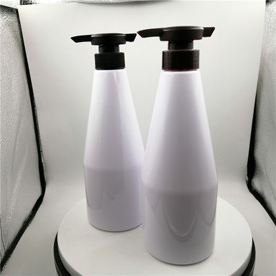 De witte Flessen van de Kleuren500ml Plastic Automaat met Pomp 24/410